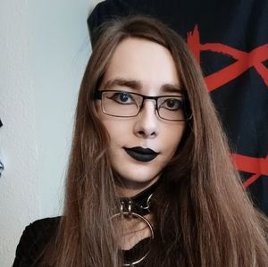 Meet your Posher, Justitia